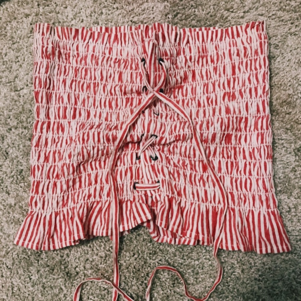 american eagle tube top!!